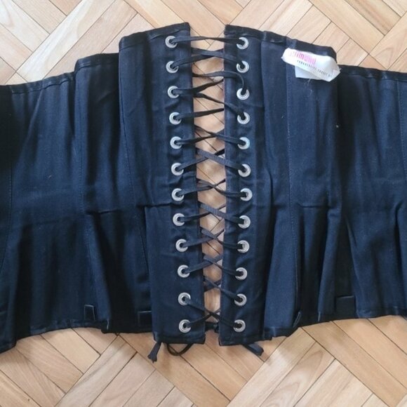 Vintage Puimond Corset - Picture 6 of 6